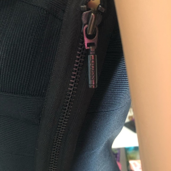 GUESS Size Medium Black Bandage Body Con dress - Picture 6 of 13